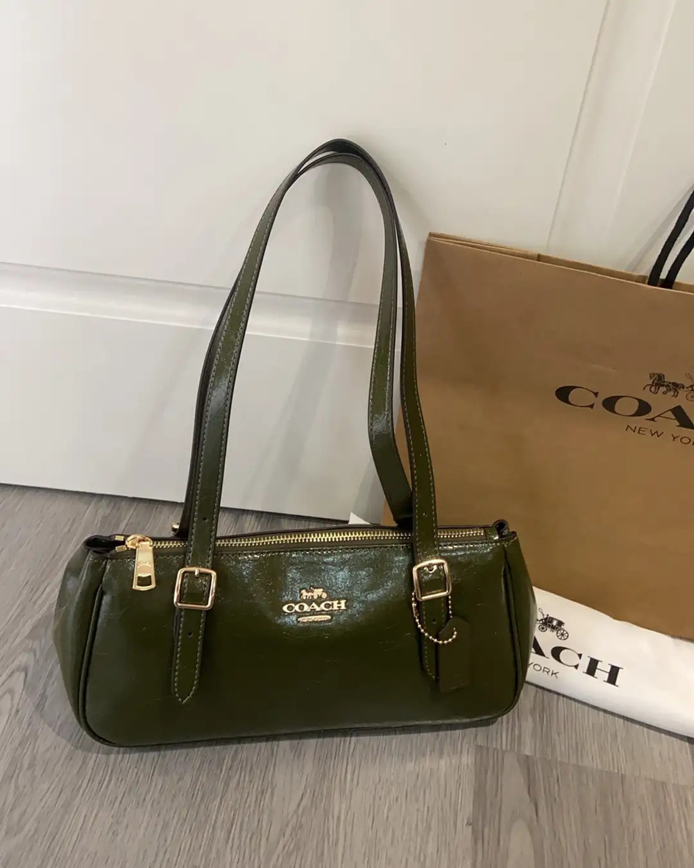 Coach green shoulder bag